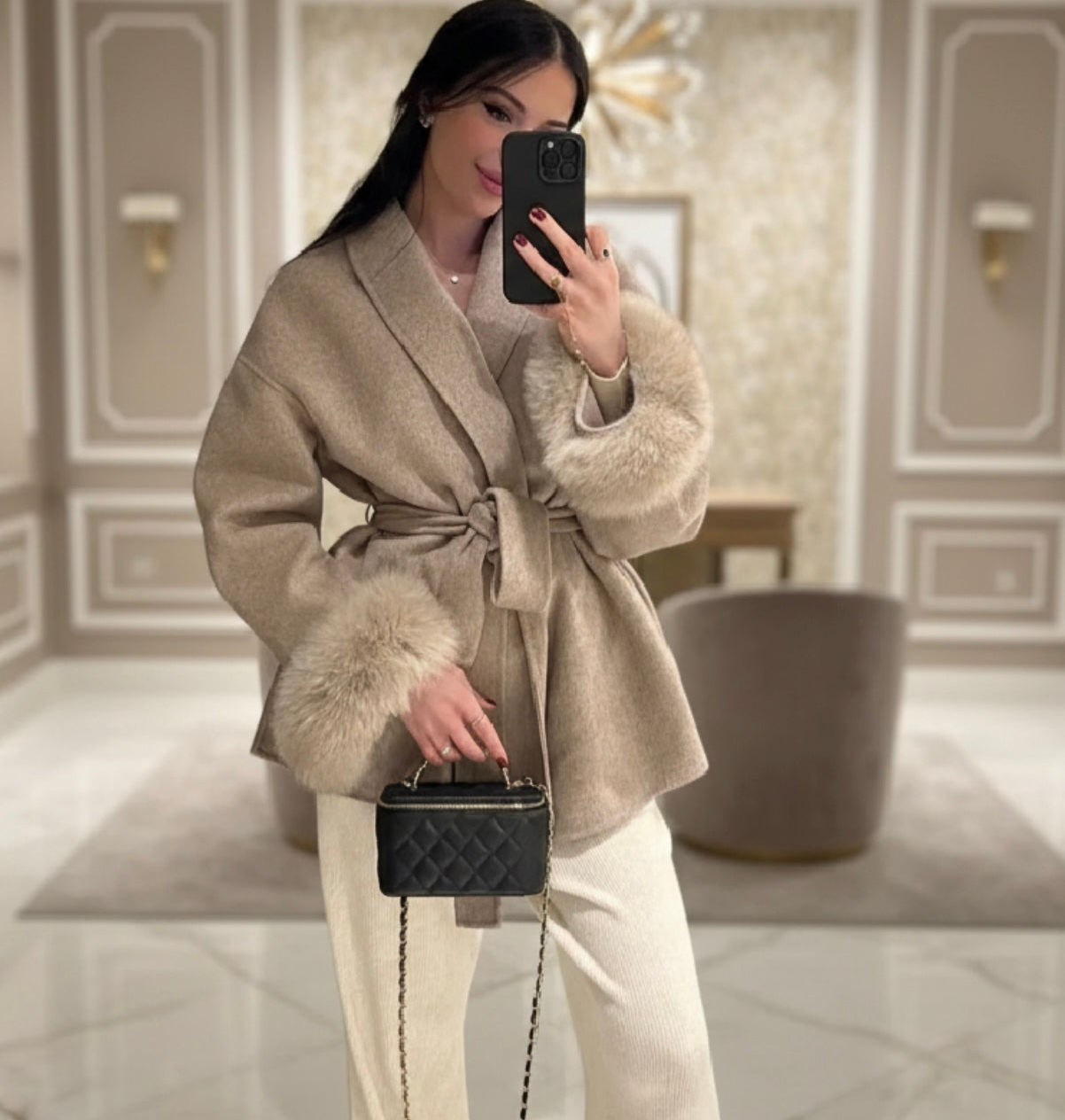 Elegant Lace-Up Woolen Short Coat for Women – Solid Loose Lapel Jacket with Furry Belt, Long Sleeve Chic Cardigan (Autumn Winter 2025)
