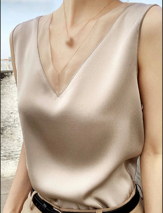 Stunning Satin Silk Blouses/High Quality Vintage Shirt/Champage Silver White Silk Tops.