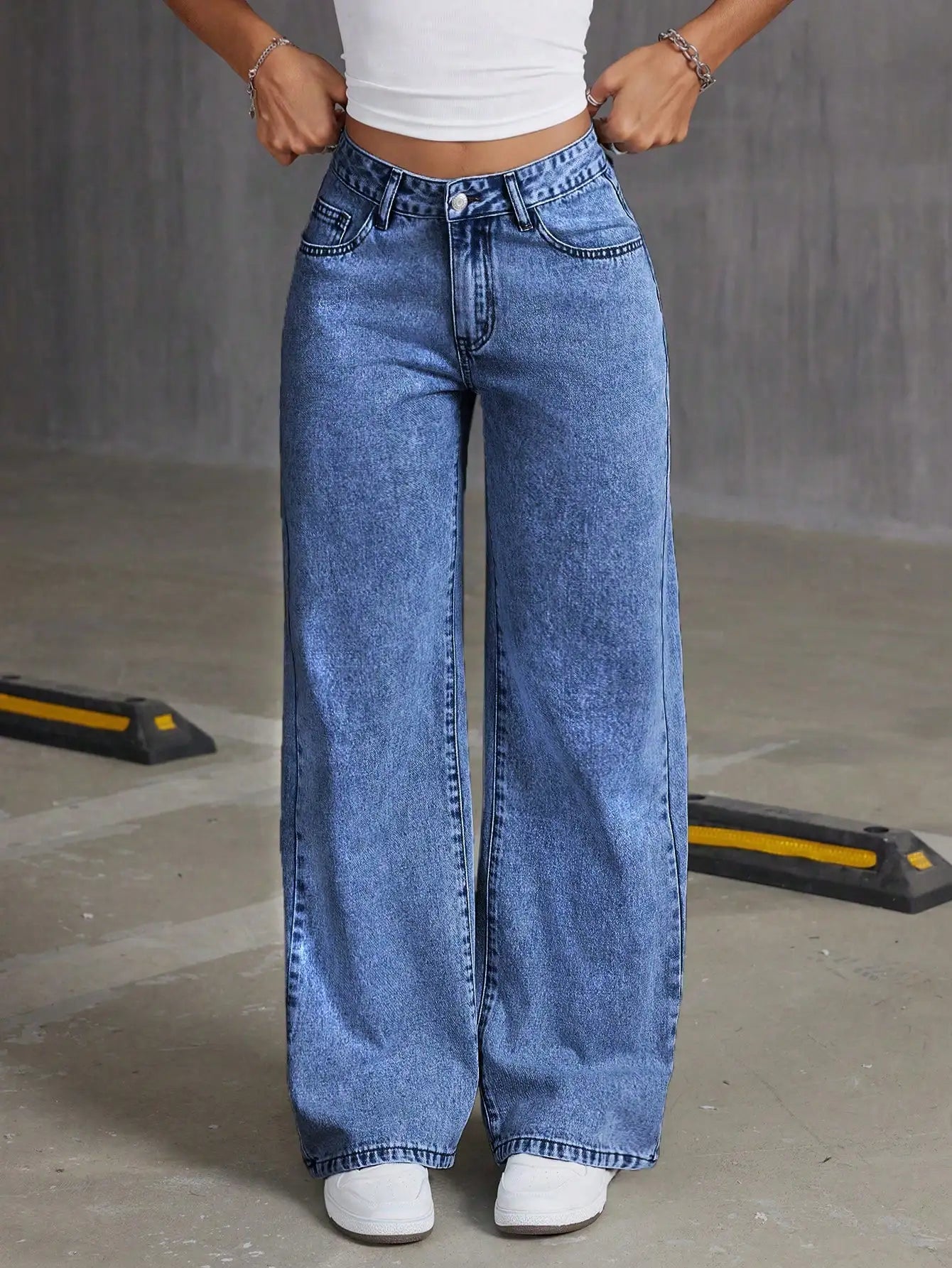 Wide Leg Bow Embroidered Jeans – High Waist Casual Denim Trousers/Blue Denim Pants High Quality/Wide Leg Casual Daily Street Wear/Mid Waist Straight Style Button/Decoration XL/Pockets.