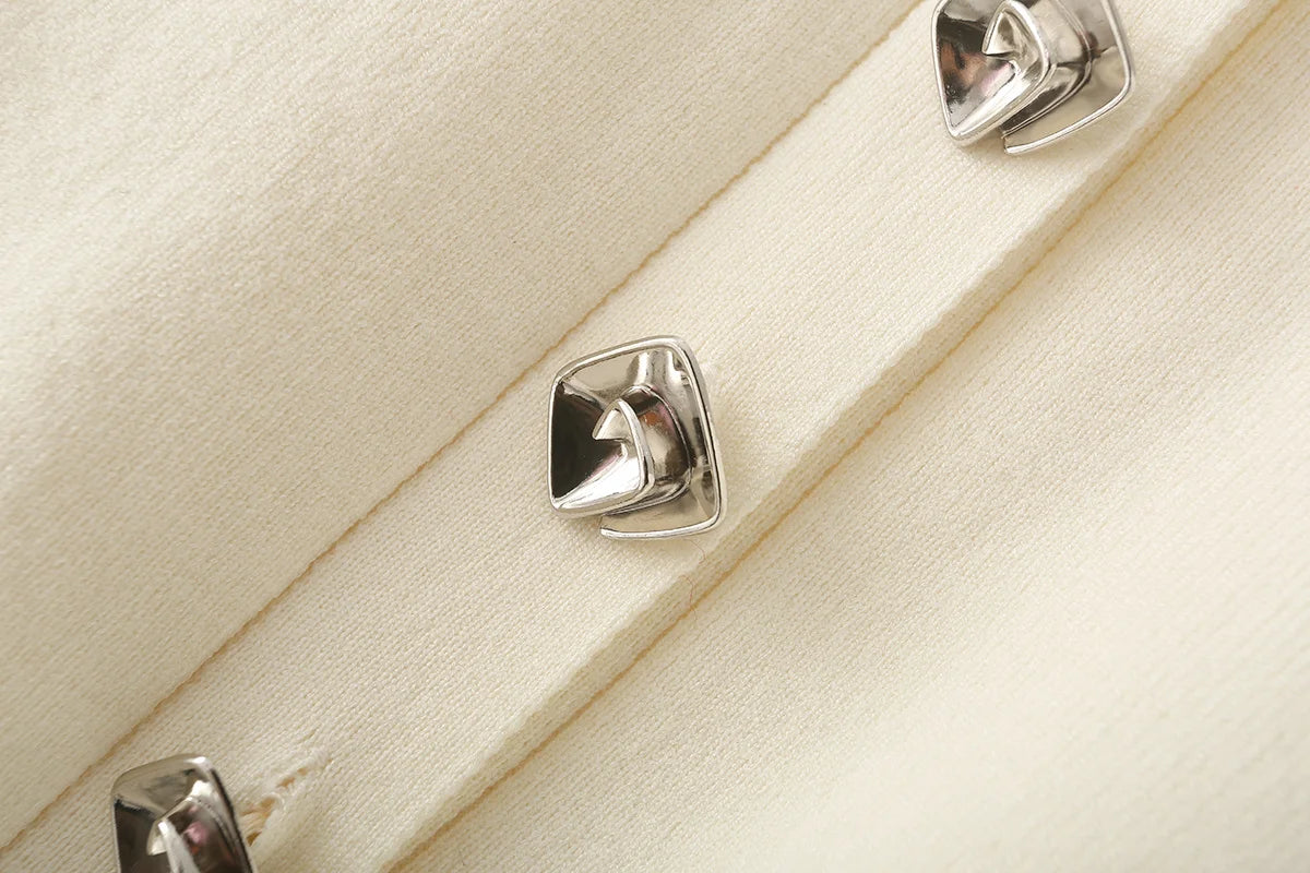 Women's 2025 New Casual Fashion Exquisite Button O-Neck Knit Cardigan/Retro Long Sleeve Chic Cardigan Sweater.