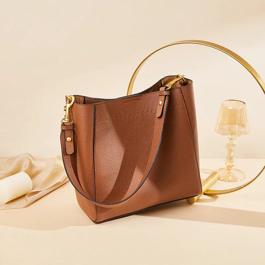 Luxury Genuine Leather Shoulder Tote Bag – Minimalist Everyday Designer Handbag