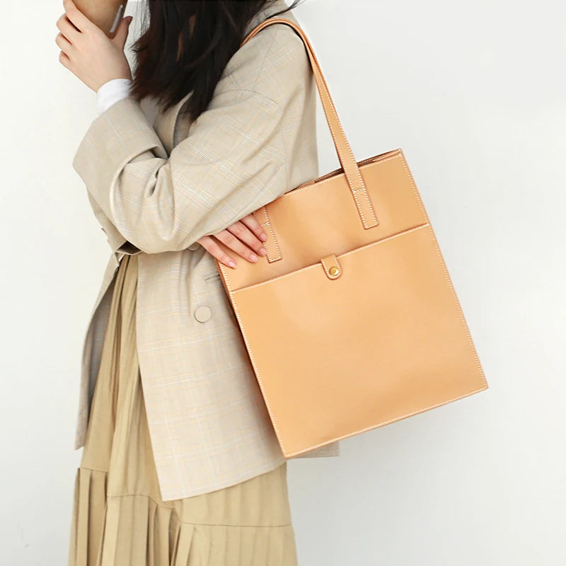 Genuine Leather Luxury Tote Bag – Timeless Everyday Elegance