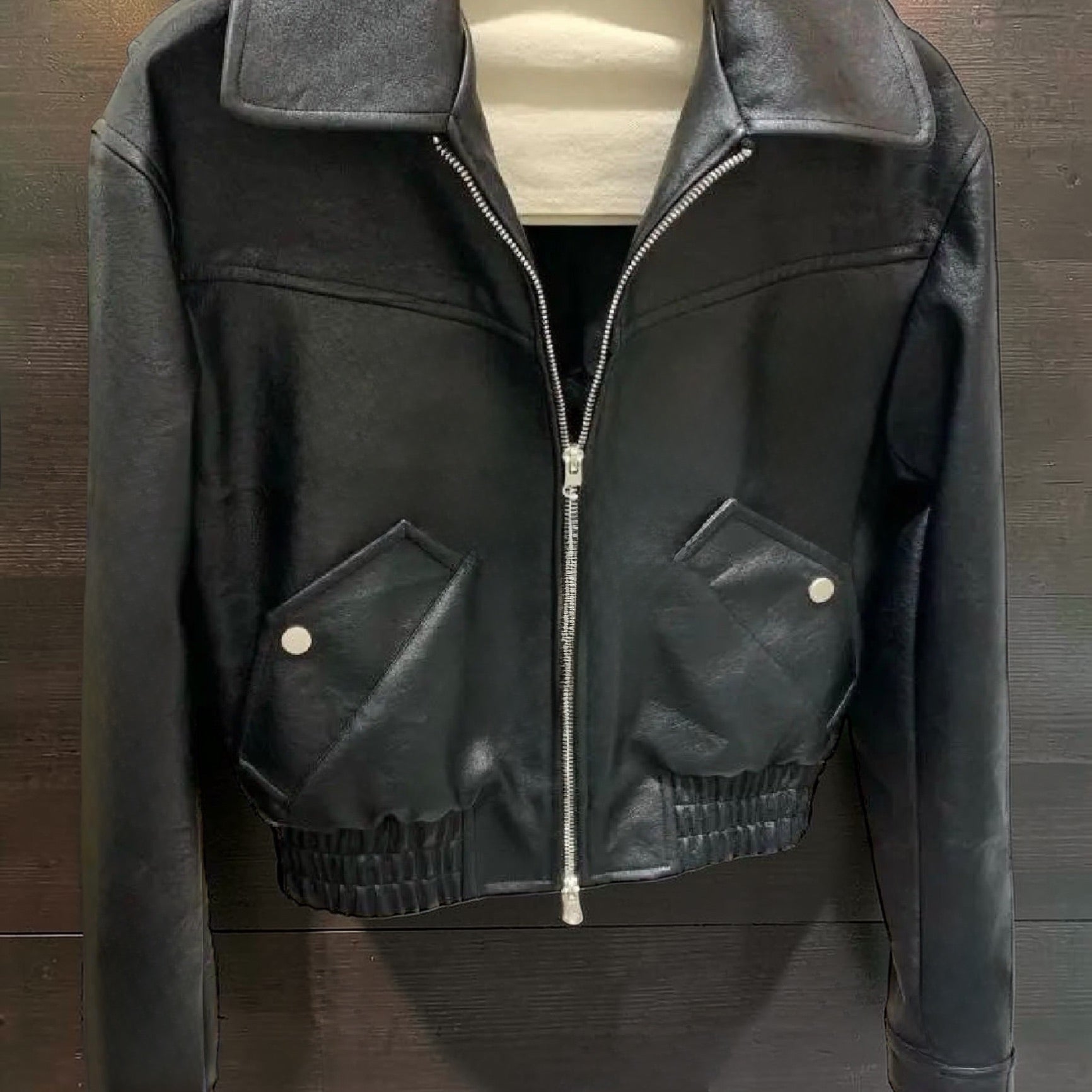Women’s Minimalist Zip-Up Faux Leather Jacket – Structured Cropped Bomber Style | Modern Capsule Outerwear