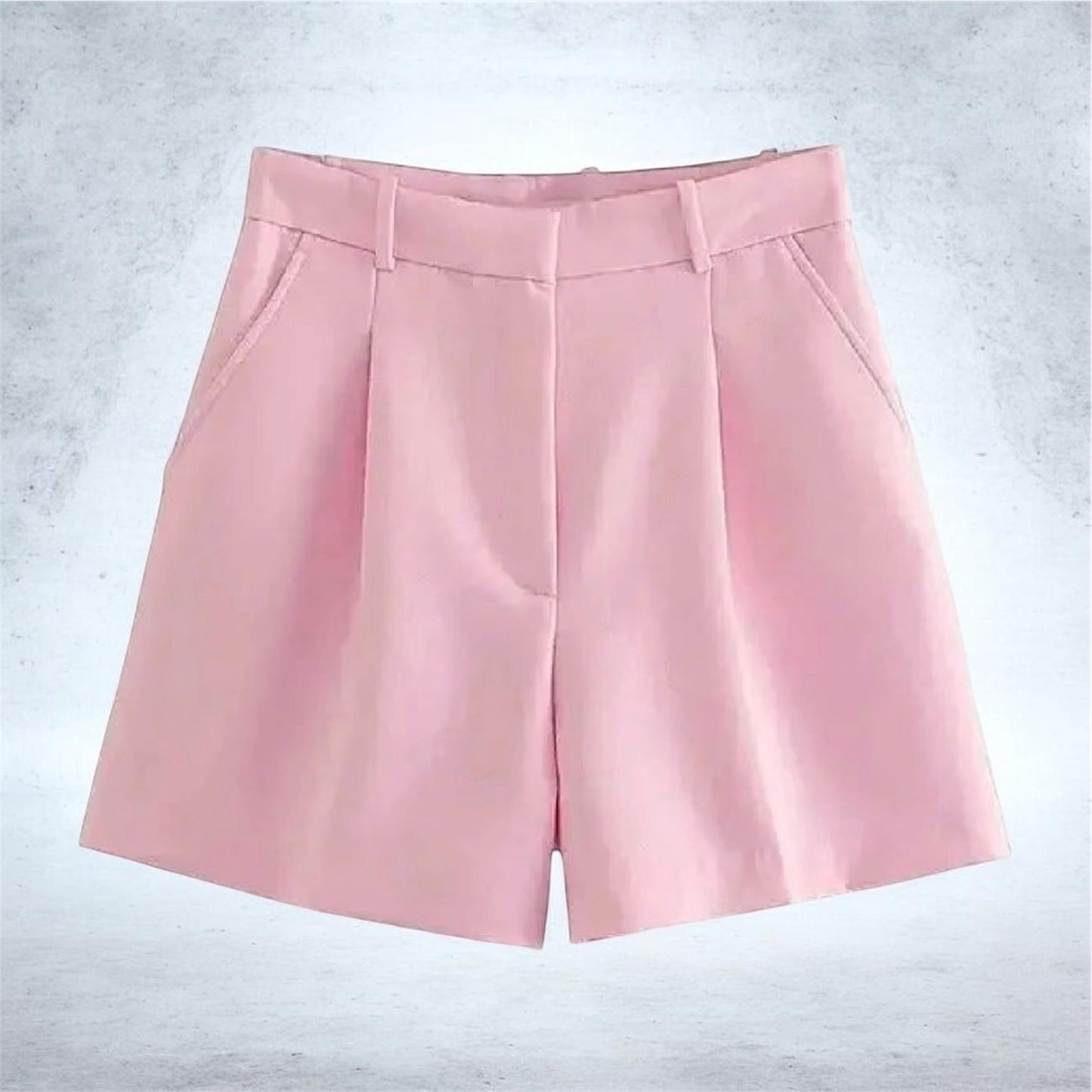 Timeless Tailored Bermuda Shorts – High-Waist Elegant Fit