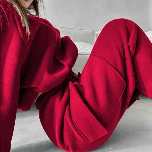 Trending Sportswear Set/ Casual Athleisure Tracksuit/Comfort Fit Breathable Versatile for Gym Outing Travel.