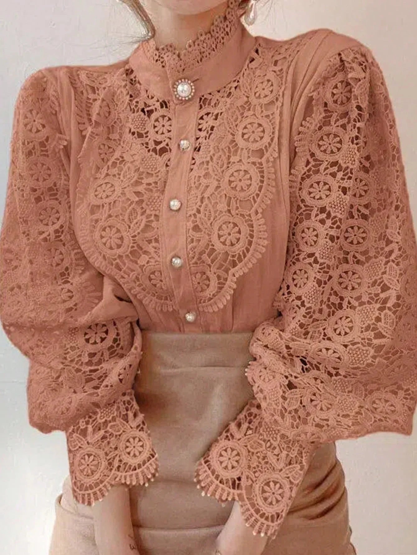 Hollow Out Long Sleeved Lace Blouse/Solid Tatting Craft Designed/Broad Clothed Single Breasted Blouse