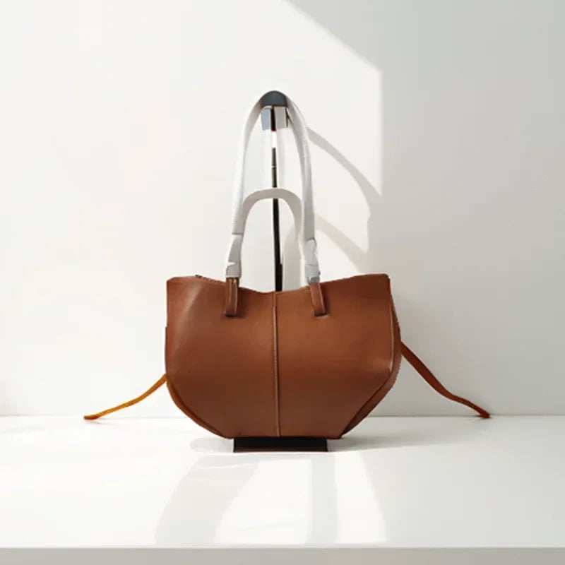 Large Capacity Classic Shoulder Bag/Shape Bucket Under Armrests Versatile Leather Trend Bag.