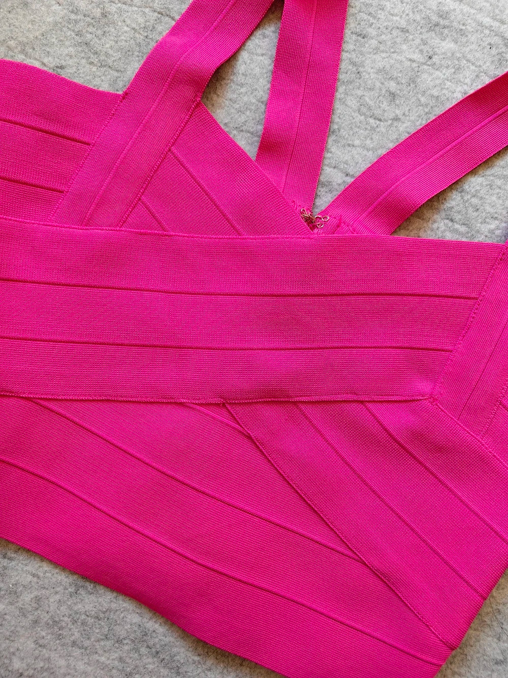 Sexy Criss Cross Vest/Sexy V~Neck Quality Bandage Crop/Sustainable Material/Bodycon Mini Tank Top.