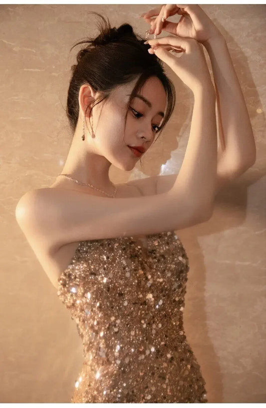 Luxury Gold Sequin Evening Gown – Elegant High Slit Bodycon Maxi Dress for Formal Events & Red Carpet Nights