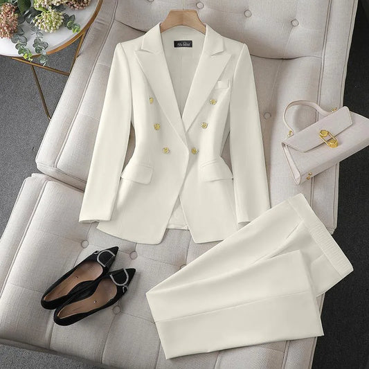 Timeless Elegance: Double-Breasted Blazer & Slim Fit Pants Set/Effortless power for the modern woman.