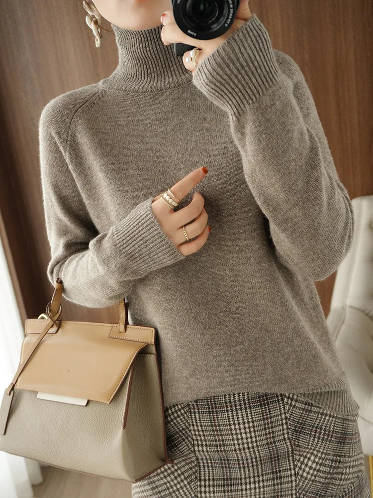 Luxury Soft Knit Long-Sleeve Sweater – Classic Fit in Neutral Tones | Modern Blend Boutique
