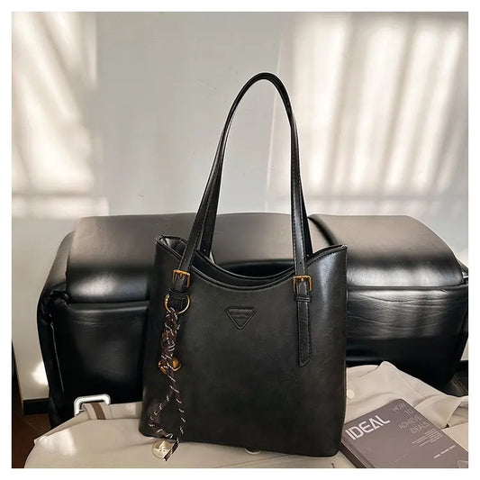 Women’s PU Leather Shoulder Tote Bag – Elegant Structured Handbag with Gold-Tone Accents | Modern Blend Boutique