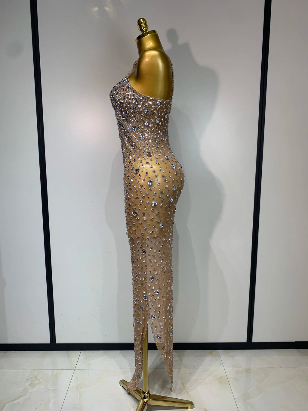 Luxury Rhinestones Sexy Mesh/See Through Bodycon Dress/Women Cocktail party Gown Red Carpet Club Stage Outfit.