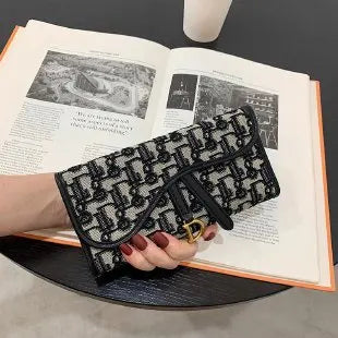 Ladies Handbag for Work - Adjustable One Shoulder Crossbody Retro Travel Stylish Daily Fashion.