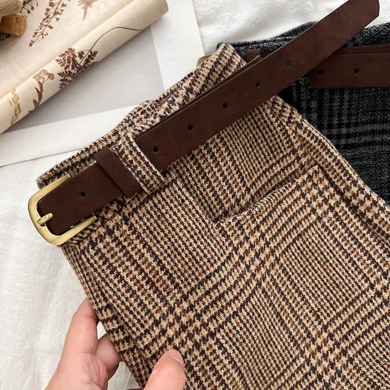 Women’s Mid-Waist Wool Blend Plaid Shorts – Autumn Winter Streetwear Short Pants