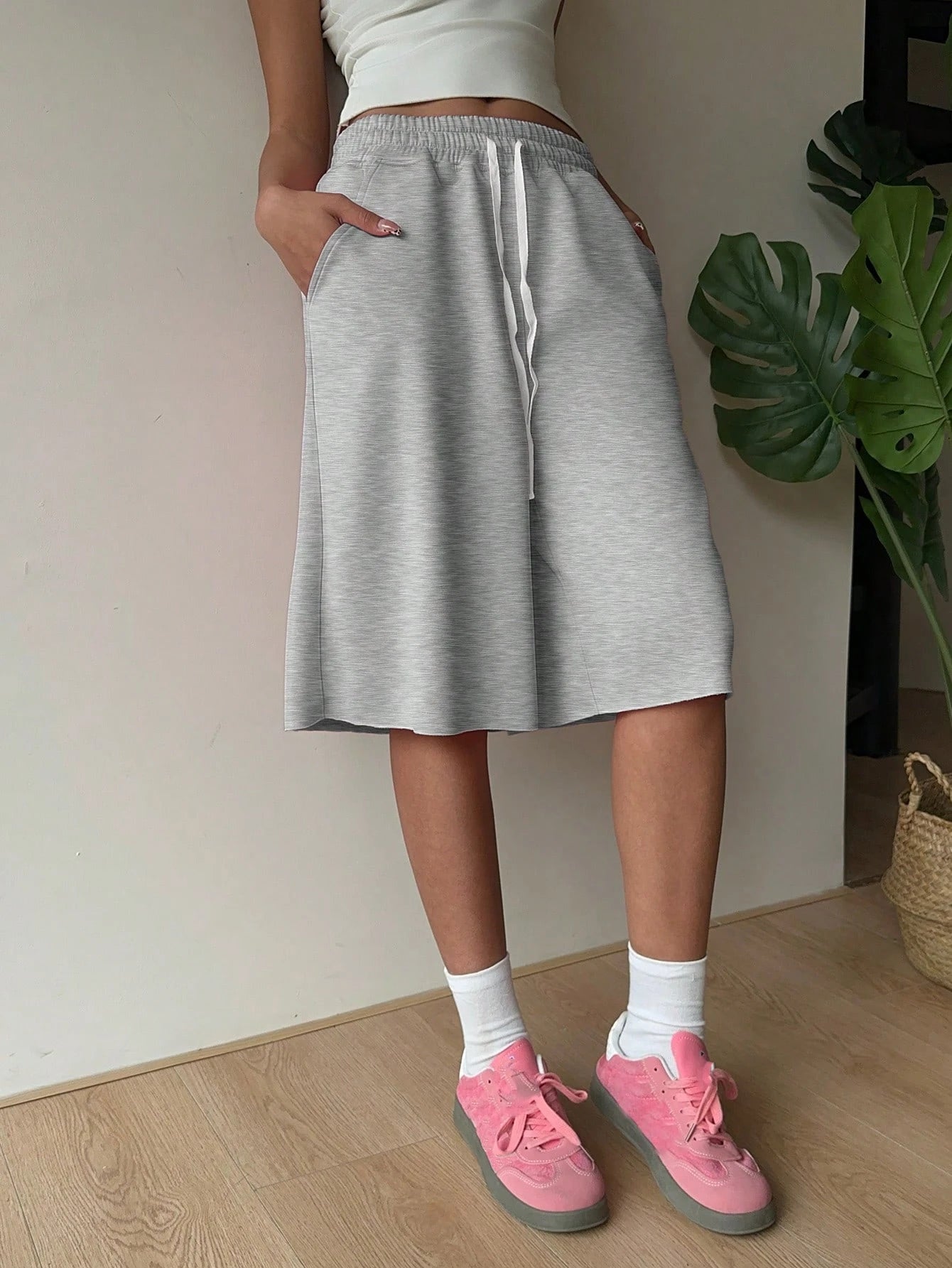 Casual Loose Fitted Knitted Short’s/Gray Pocketed Fashion Quality Sport’s/Gym Workout Pant’s Streetwear.