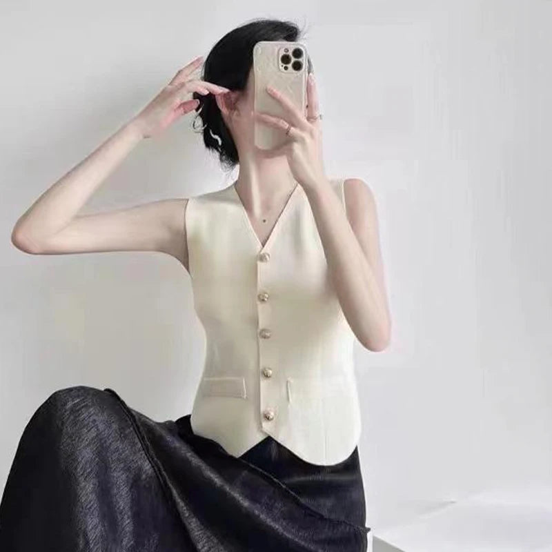 Chic Vests Elegant Waistcoat/V-neck Top’s/Casual/Outwear Sleeveless Slim/Knitted Vest All-match Streetwear.