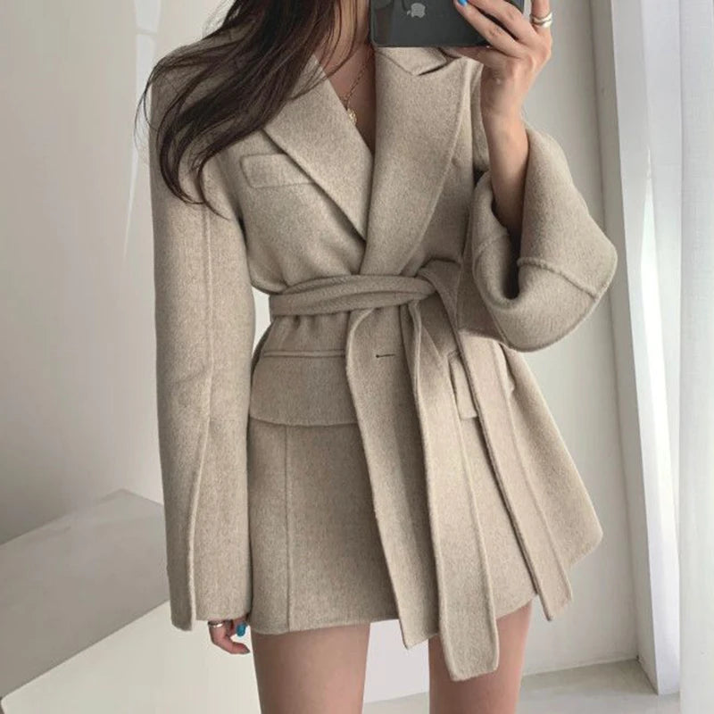 Styled Woolen Jacket/Women Lace-up Chic Thicken Blended Edition/Elegant Lapel Long Length Winter Coat.