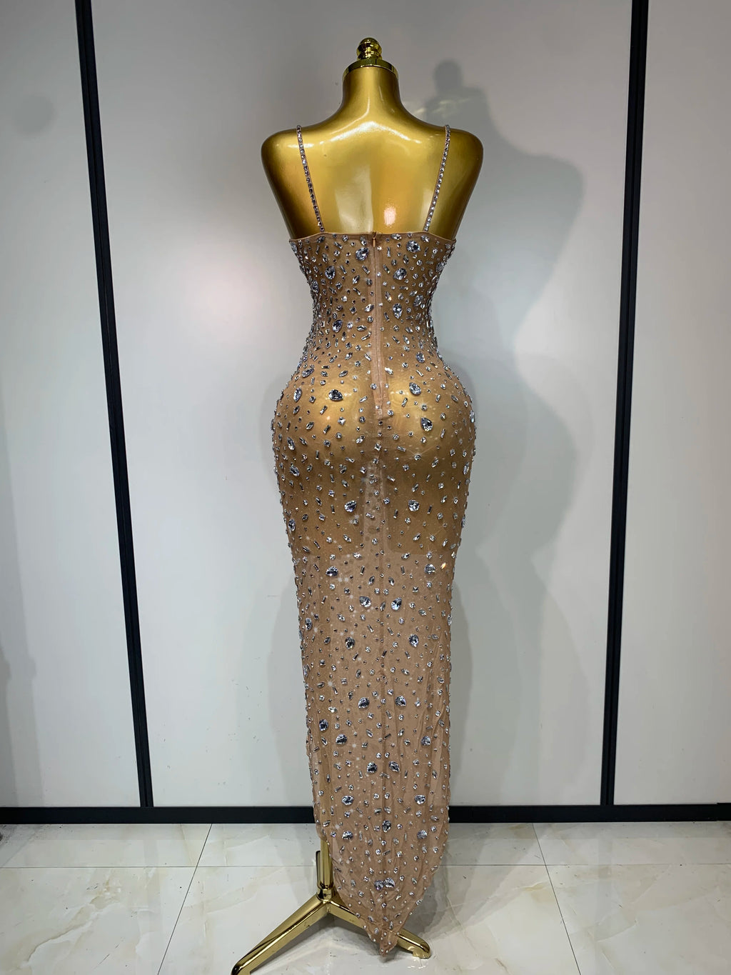 Luxury Rhinestones Sexy Mesh/See Through Bodycon Dress/Women Cocktail party Gown Red Carpet Club Stage Outfit.