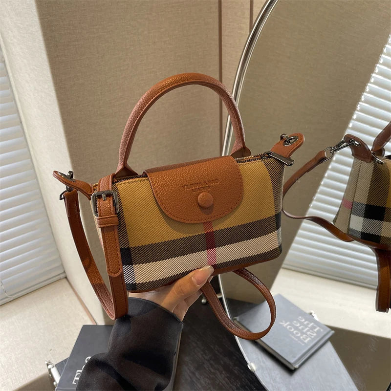 European and American Fashion Women's Bag/New Check Pattern Bag Handheld Dumpling Bag Handheld Crossbody Bag/Soft PU Material.