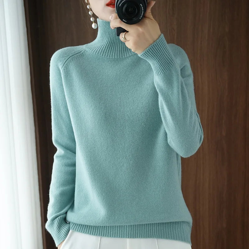 Luxury Soft Knit Long-Sleeve Sweater – Classic Fit in Neutral Tones | Modern Blend Boutique
