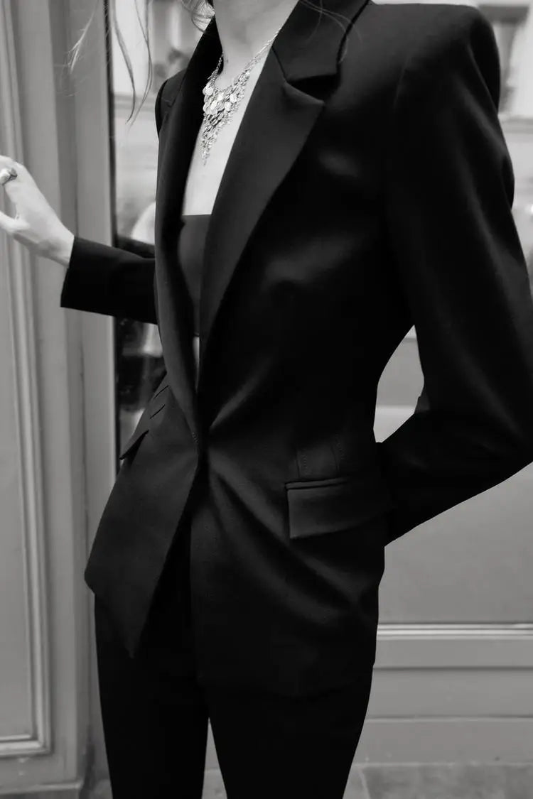 Timeless Tailored Shoulder Pad Blazer | Women’s Slim Fit Single Button French Suit Jacket | Office & Business Chic