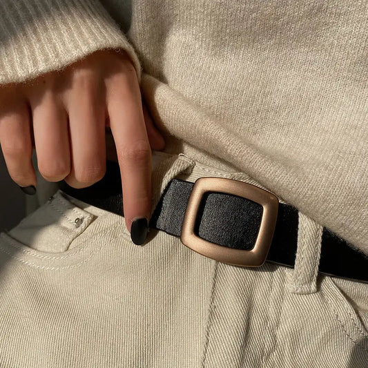 Luxury Genuine Leather Belt’s/Designer Jeans Belt/Female Waistband Fashion/Square Metal Buckle Belt.