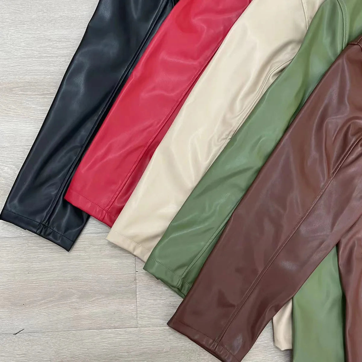 Women’s Oversized Vegan Leather Blazer – Single Breasted Faux Leather Jacket with Pockets