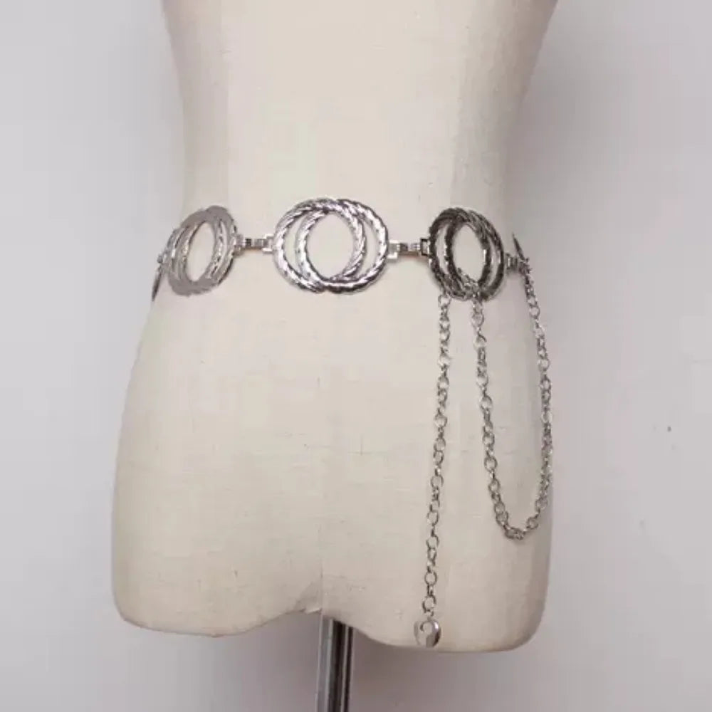 Big O-Ring Chain Belts for Women Girls Body Chain For Party Wedding Daily Accessory Wear.