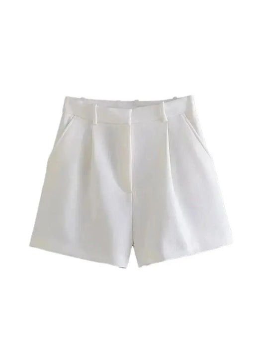 Timeless Tailored Bermuda Shorts – High-Waist Elegant Fit