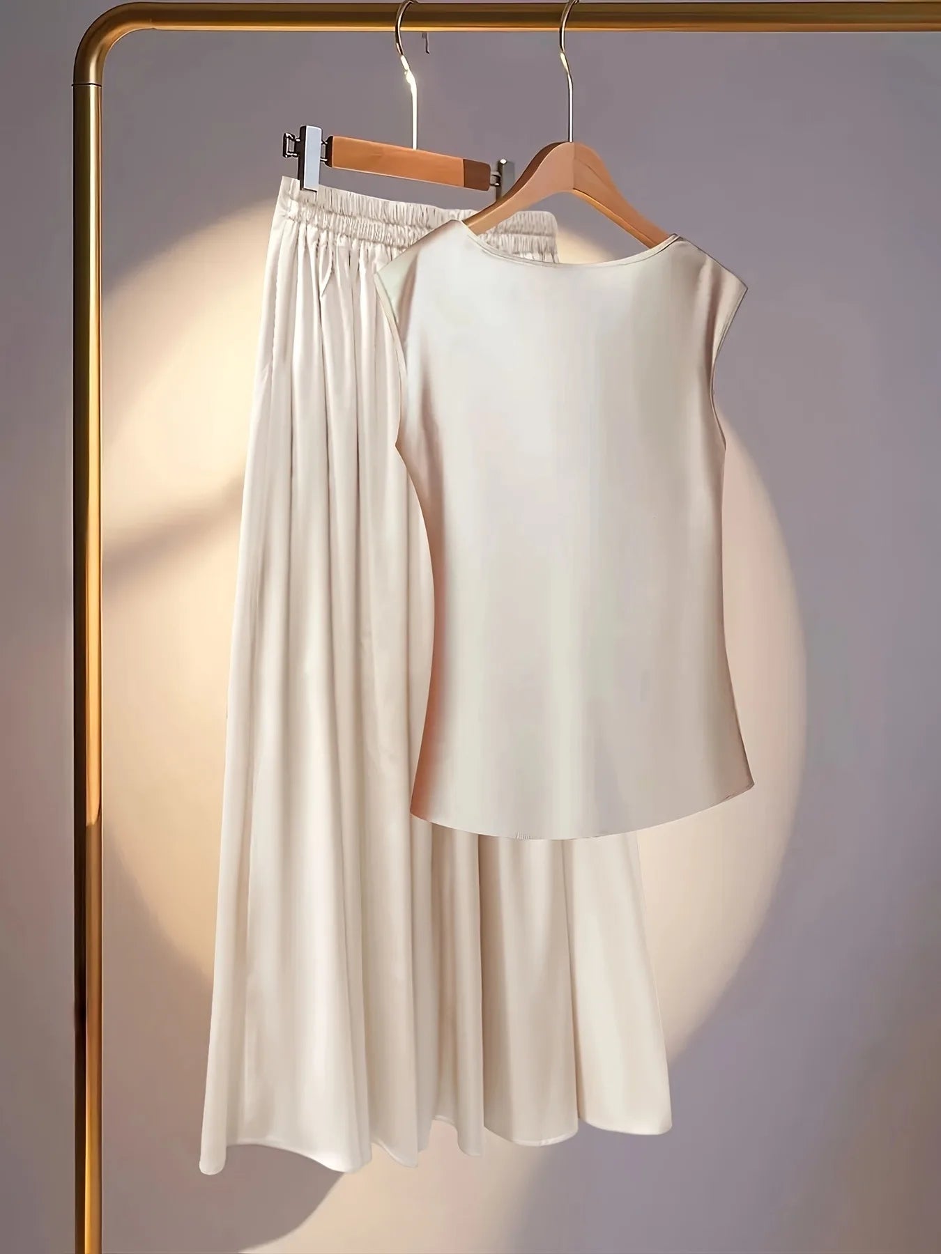 Luxury Satin Cowl Neck Two-Piece Set – Elegant Sleeveless Top & Flowing Skirt Set