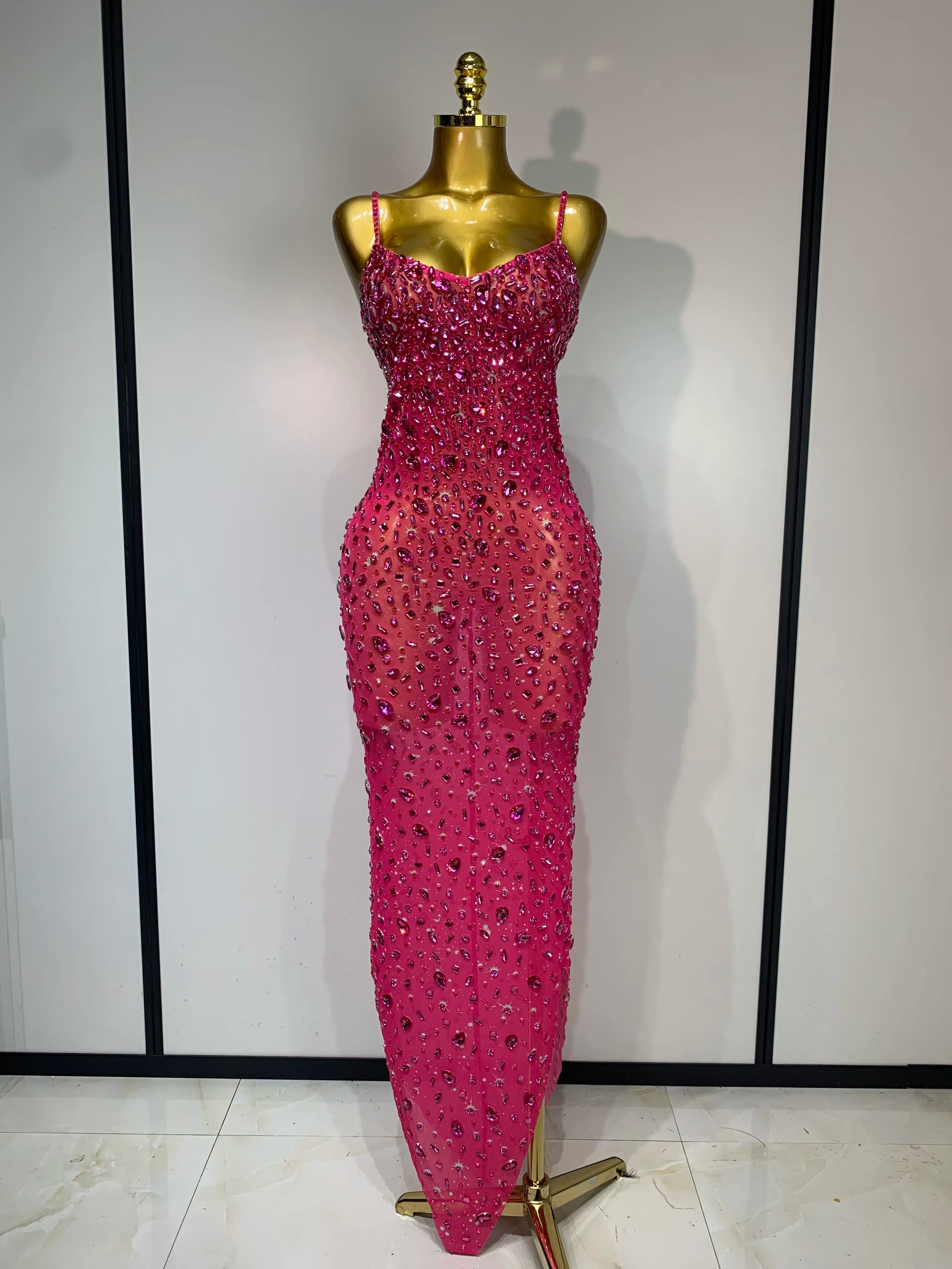 Luxury Rhinestones Sexy Mesh/See Through Bodycon Dress/Women Cocktail party Gown Red Carpet Club Stage Outfit.