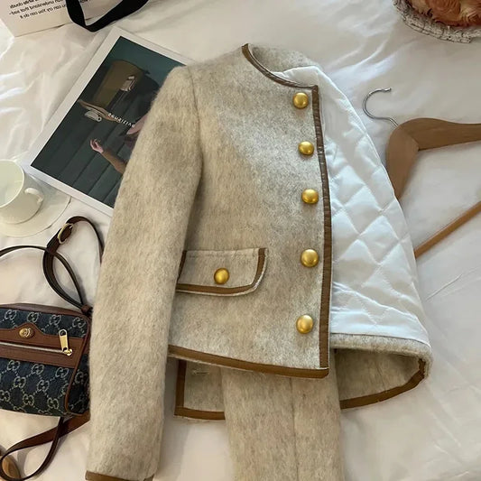 Elegant Cream Wool Cropped Jacket for Women – Vintage-Inspired Button Front Coat