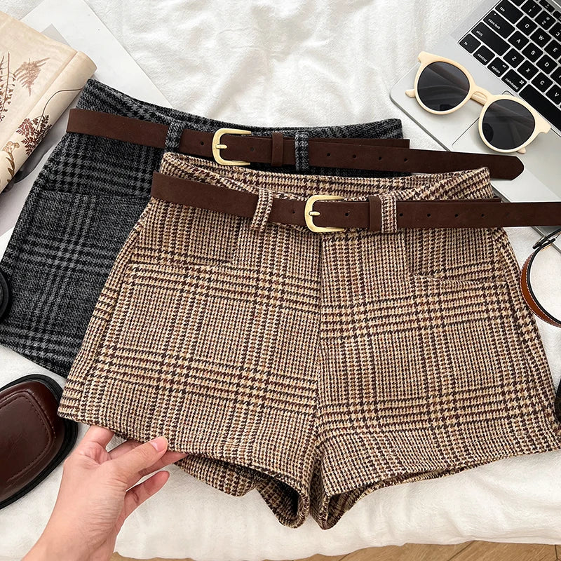 Women’s Mid-Waist Wool Blend Plaid Shorts – Autumn Winter Streetwear Short Pants