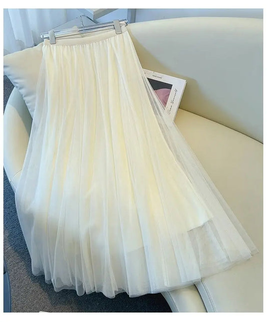 Luxury Cream Bouclé Vest & Tulle Maxi Skirt Set – Elegant Two-Piece Women’s Boutique Outfit