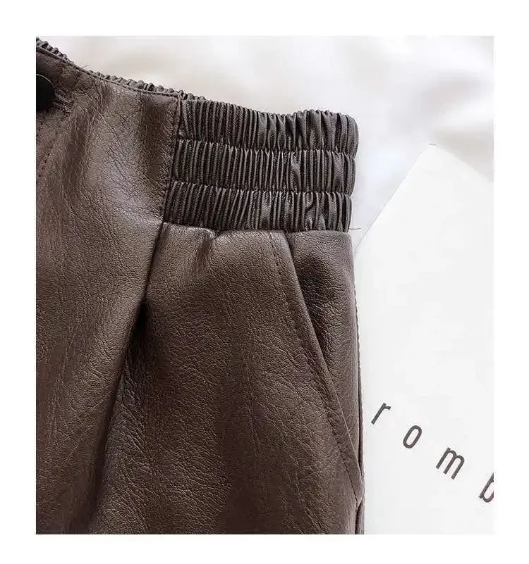 Women’s Boutique Style High-Waist Leather Shorts – Loose Fit Wide-Leg Faux Leather Pants/Versatile Fall Fashion