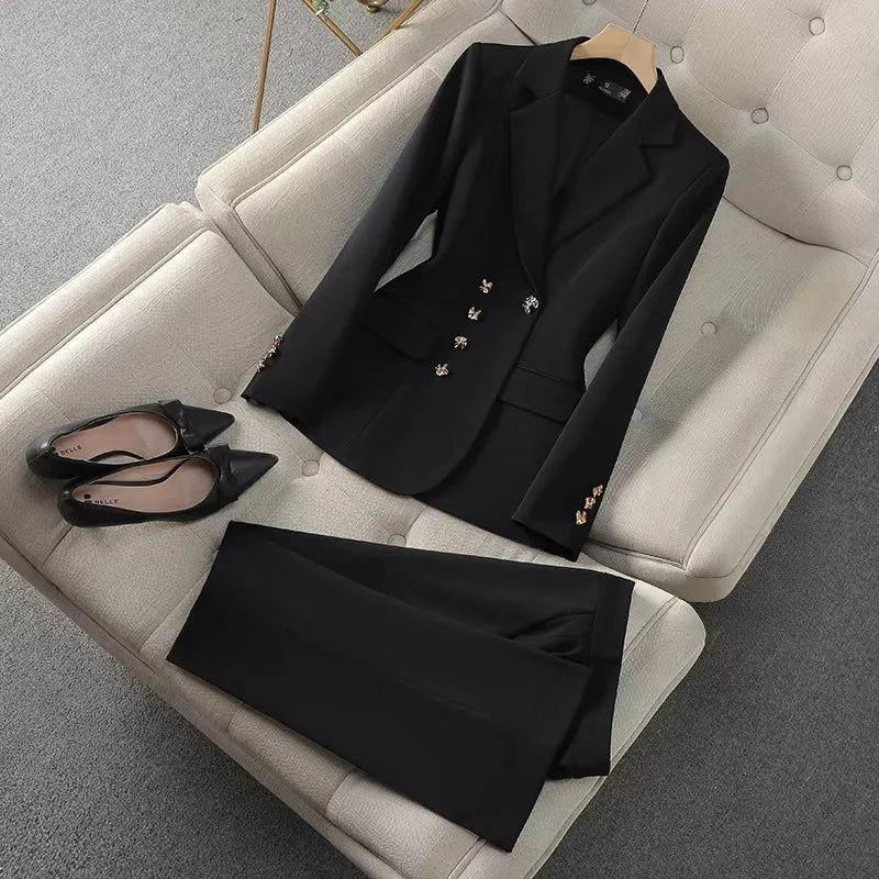 Women’s Elegant Tailored Blazer & Trouser Suit Set – Executive Workwear