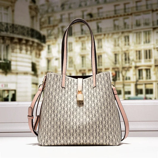 Premium Versatile Leather/Crossbody Bag Ladies Large Capacity/Daily Commuter Tote Bag/Letter Print Design With Slot Pocket.