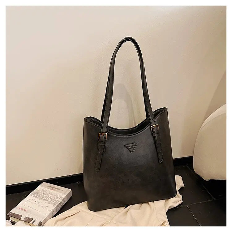 Women’s PU Leather Shoulder Tote Bag – Elegant Structured Handbag with Gold-Tone Accents | Modern Blend Boutique