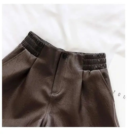 Women’s Boutique Style High-Waist Leather Shorts – Loose Fit Wide-Leg Faux Leather Pants/Versatile Fall Fashion