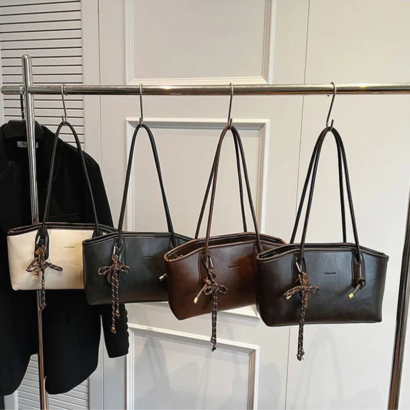 PU Leather Shoulder Bags For Women. Winter Y2K Trend Female Crossbody Bag Lady Handbags And Purses Retro Tote Bag.