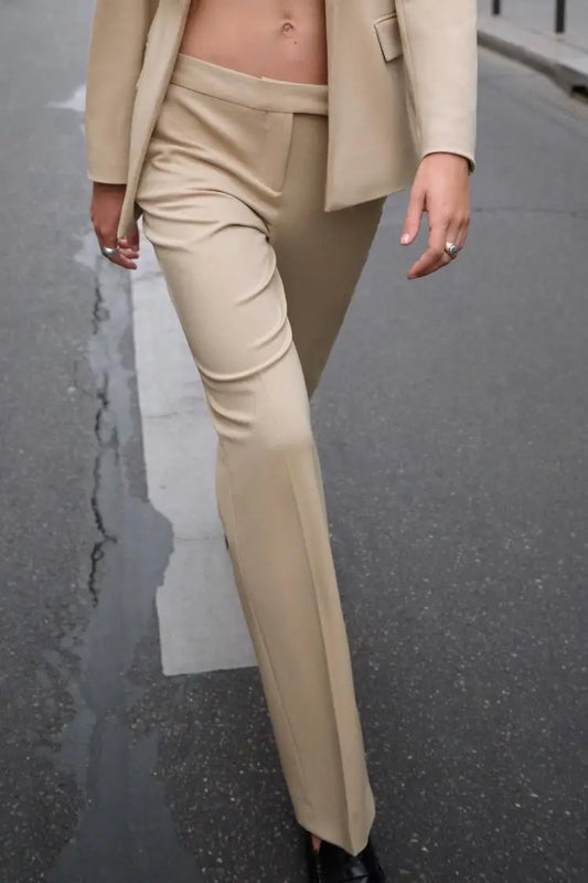 Timeless Tailored Shoulder Pad Blazer | Women’s Slim Fit Single Button French Suit Jacket | Office & Business Chic