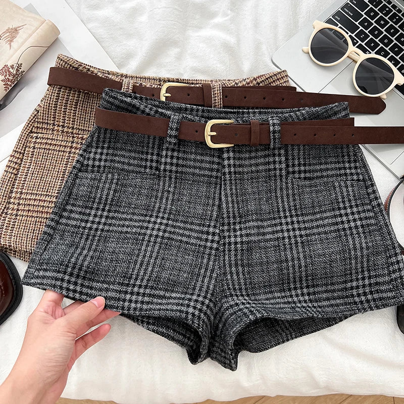 Women’s Mid-Waist Wool Blend Plaid Shorts – Autumn Winter Streetwear Short Pants
