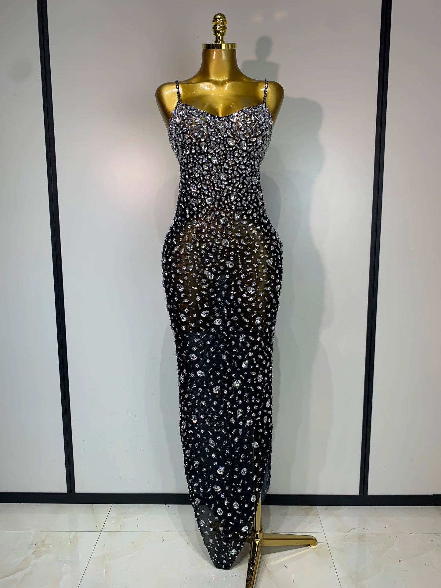 Luxury Rhinestones Sexy Mesh/See Through Bodycon Dress/Women Cocktail party Gown Red Carpet Club Stage Outfit.
