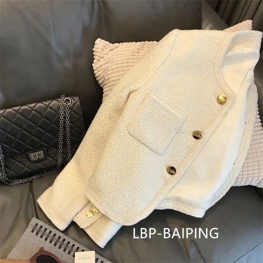 2025 Winter Women Woolen Coat – High-Quality Long Sleeve Casual Short Coat – Modern Elegant Female Jacket Outerwear