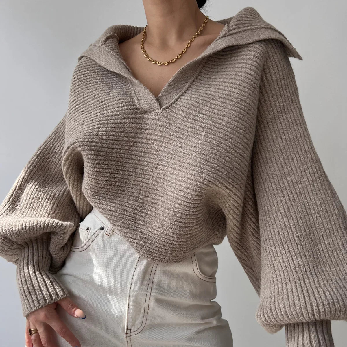 Stylish Cropped V~Neck Sweater/Turn Down Collar Loose Fitted Sweater/Full Sleeve Splice Pullovers Straight Thick Sweater.