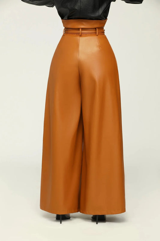 High-Waist Faux Leather Wide-Leg Pants with Belt – Elegant Statement Trousers