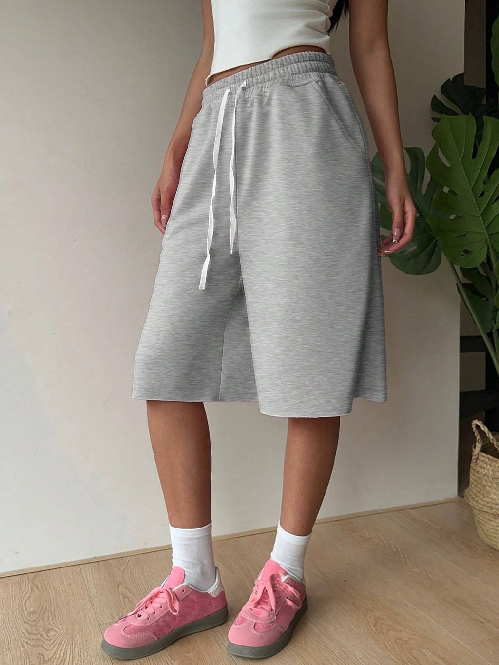 Casual Loose Fitted Knitted Short’s/Gray Pocketed Fashion Quality Sport’s/Gym Workout Pant’s Streetwear.