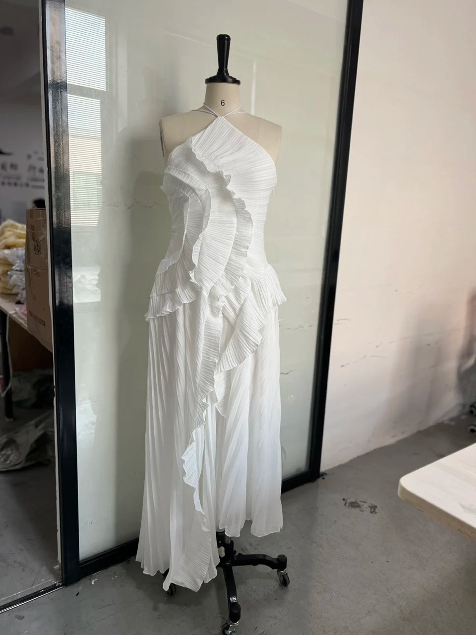 Chic Style Lotus Edge Maxi Dress/Slim Fitted Ankle Length Dress/Backless Lace Up/Elegant Floral Halter Sleeveless Robes.