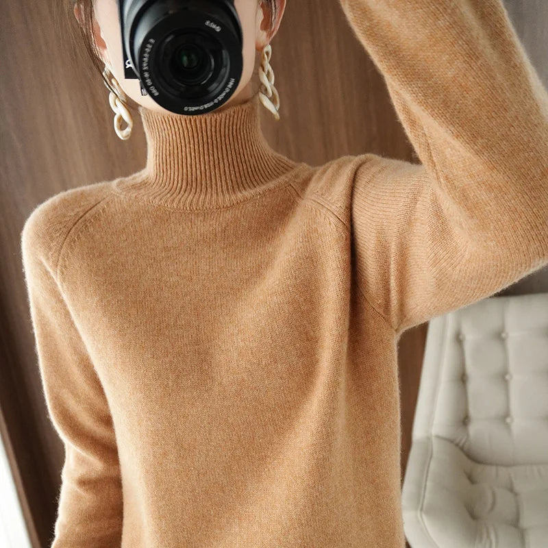 Luxury Soft Knit Long-Sleeve Sweater – Classic Fit in Neutral Tones | Modern Blend Boutique